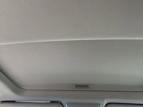 Used 2019 Honda CR-V Touring image 11