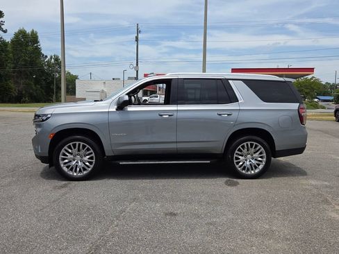 Certified 2024 Chevrolet Tahoe LS RWD image 2