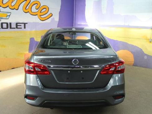 Used 2019 Nissan Sentra SV FWD image 7