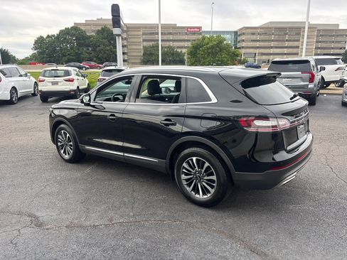 Certified 2023 Lincoln Nautilus AWD w/ Premium Package image 5