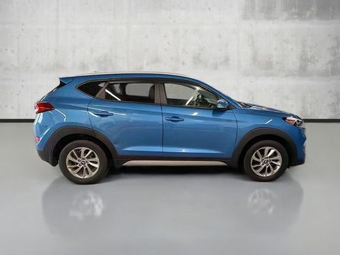 Used 2017 Hyundai Tucson SE Plus image 4