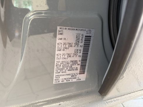 Used 2026 Nissan Frontier PRO-4X AWD/4WD image 23