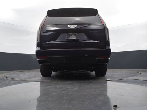 Certified 2023 Cadillac Escalade ESV Sport Platinum w/ LPO, ONYX Package image 55