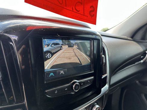 Used 2019 Chevrolet Traverse LS FWD image 27