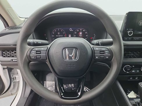 Certified 2025 Honda Accord LX image 24