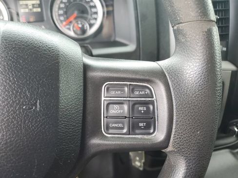 Used 2022 RAM 1500 Tradesman w/ Chrome Appearance Group AWD/4WD image 14