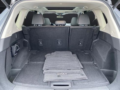 Used 2025 Nissan Rogue SL w/ SL Premium Package image 15