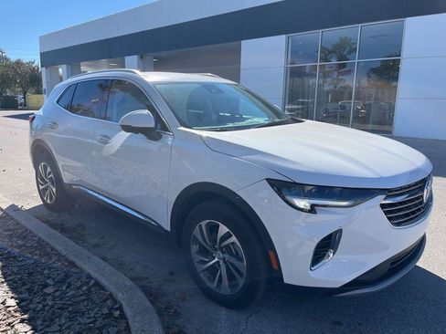 Used 2022 Buick Envision Essence w/ Technology Package I image 5