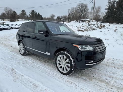 Used 2017 Land Rover Range Rover Supercharged image 4