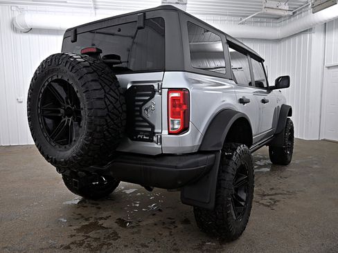 Used 2022 Ford Bronco Black Diamond image 38