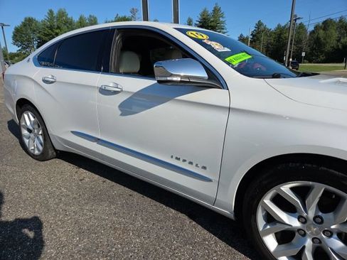 Used 2019 Chevrolet Impala Premier w/ Premier Convenience Package FWD image 29