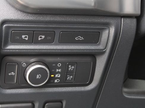 Used 2022 Ford F150 Lariat AWD/4WD image 19
