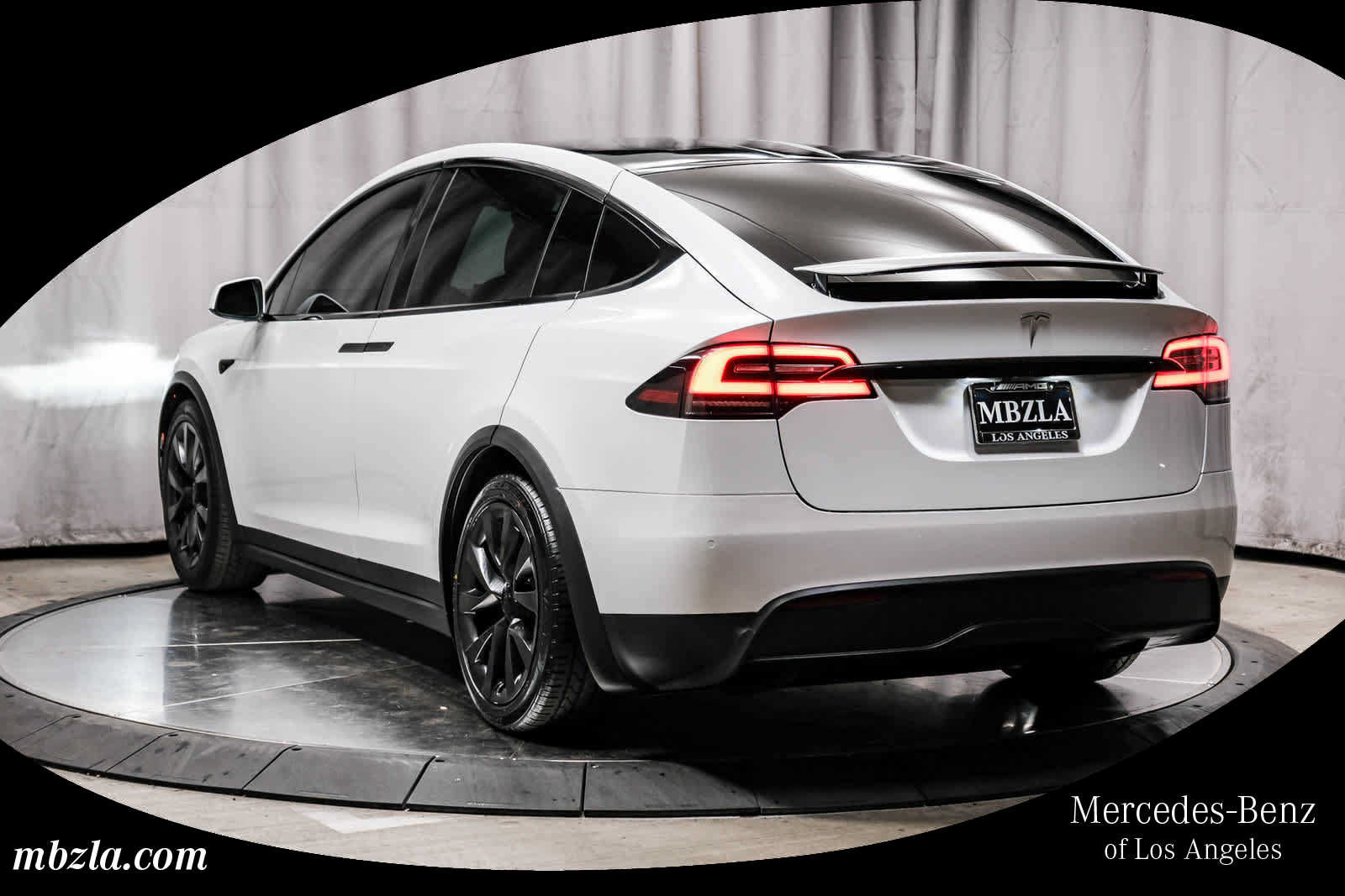 Used 2023 Tesla Model X AWD/4WD image 1