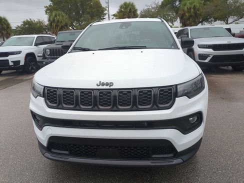 New 2026 Jeep Compass Latitude image 3