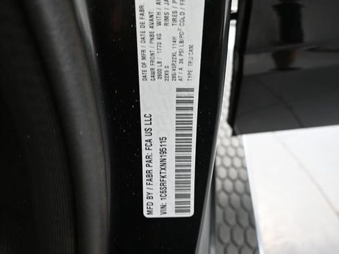 Used 2022 RAM 1500 Limited w/ Body-Colour Bumper Group AWD/4WD image 52