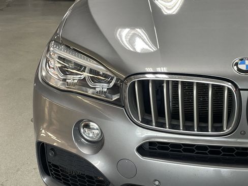Used 2018 BMW X5 xDrive50i w/ M Sport Package AWD/4WD image 5