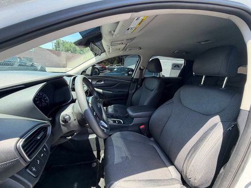 Used 2019 Hyundai Santa Fe SE FWD image 13