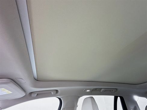 Used 2023 Volvo XC90 B6 Plus w/ Protection Package Premier image 22