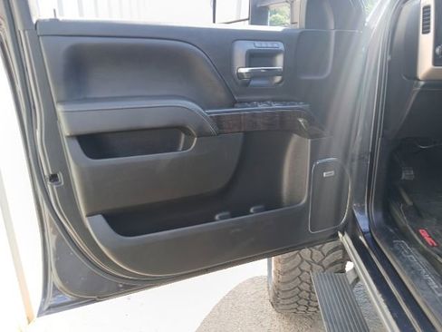 Used 2015 GMC Sierra 2500 Denali w/ Duramax Plus Package AWD/4WD image 56
