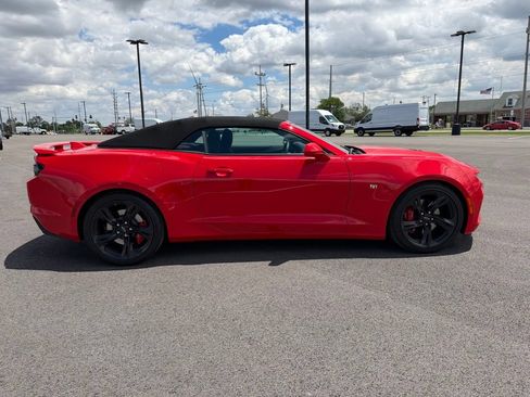 Used 2021 Chevrolet Camaro SS RWD image 5