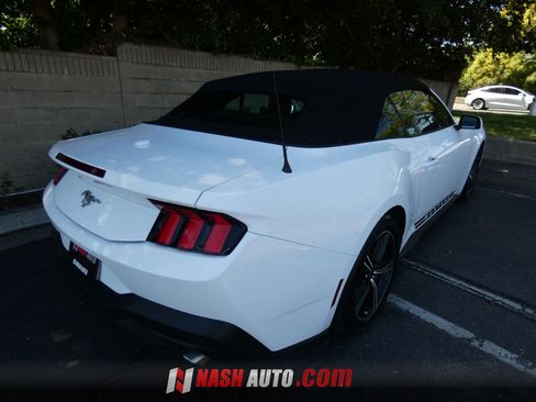 Used 2024 Ford Mustang Convertible RWD image 64