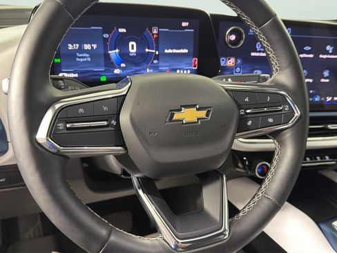 Certified 2024 Chevrolet Equinox EV LT FWD image 24