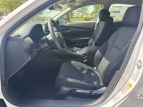 New 2026 Honda Accord LX image 13