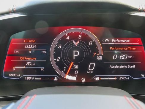 Used 2024 Chevrolet Corvette Stingray Premium Cpe w/ Z51 Performance Package RWD image 31