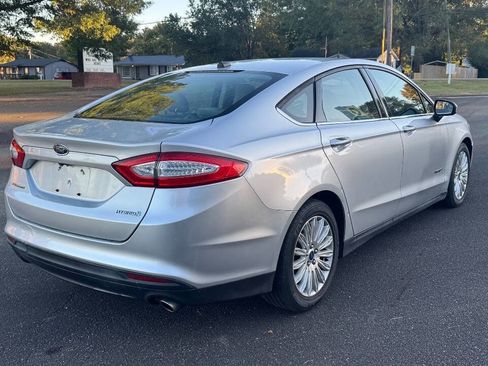 Used 2015 Ford Fusion S image 8