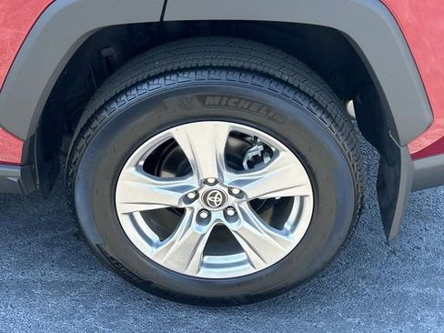 Used 2025 Toyota RAV4 XLE w/ Convenience Package FWD image 14