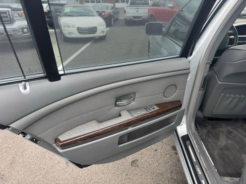 Used 2003 BMW 745Li RWD image 31