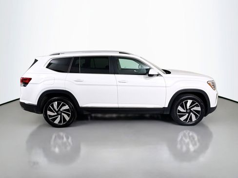 Used 2025 Volkswagen Atlas SEL image 8