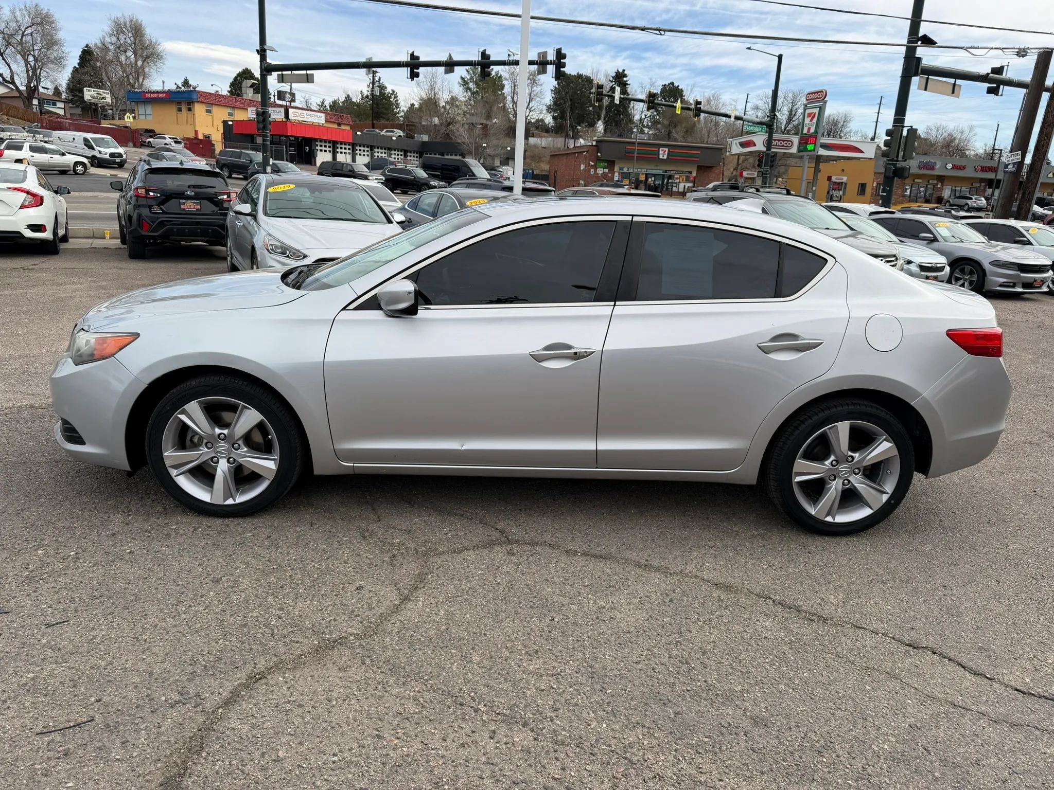 Used 2013 Acura ILX w/ Premium Package FWD image 5