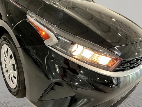 Used 2024 Kia Forte LX FWD image 30