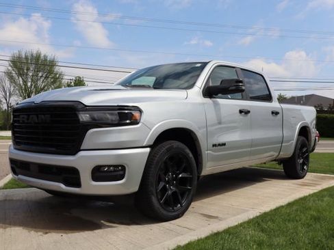New 2026 RAM 1500 Laramie w/ Night Edition AWD/4WD image 6