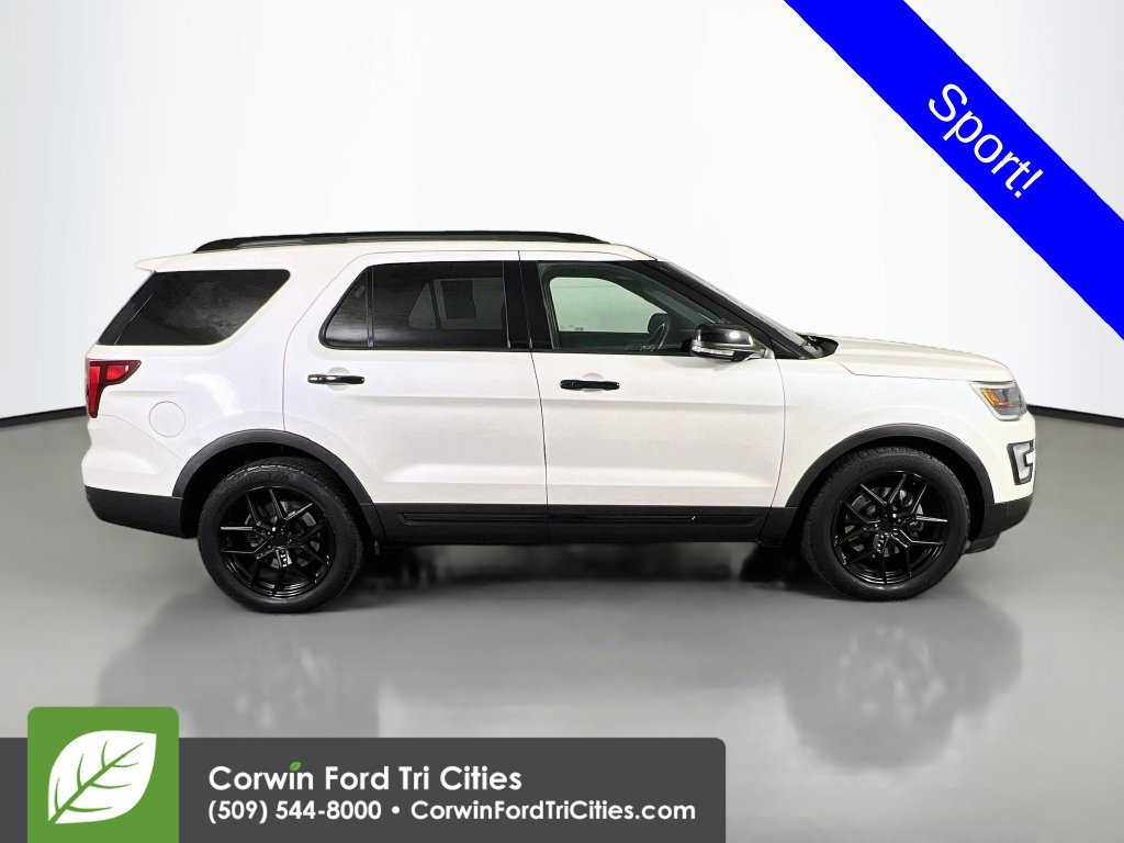 Used 2016 Ford Explorer Sport w/ Equipment Group 401A AWD/4WD image 19