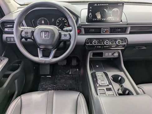 New 2025 Honda Pilot EX-L image 14