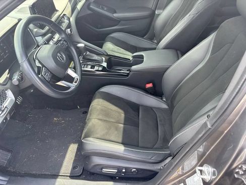 Used 2024 Acura Integra A-Spec w/ Technology Package FWD image 5