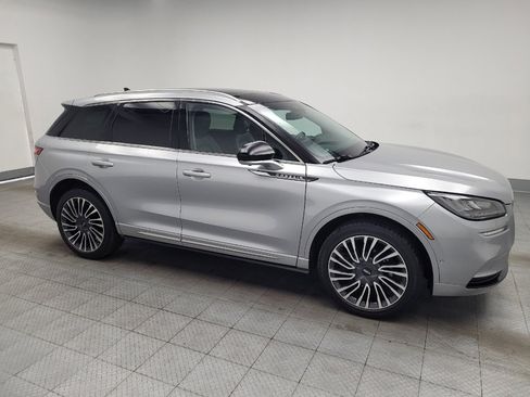 Used 2021 Lincoln Corsair AWD image 11