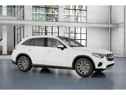 New 2026 Mercedes-Benz GLC 300 4MATIC image 13