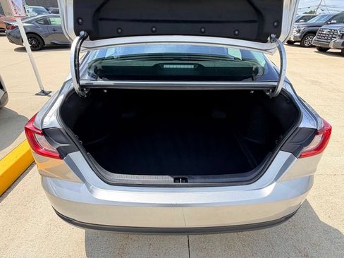 Used 2025 Toyota Camry LE FWD image 25