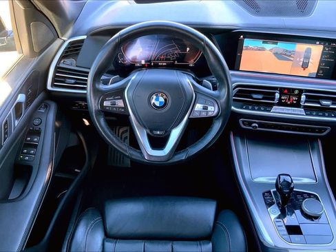 Used 2022 BMW X5 sDrive40i w/ Premium Package image 5
