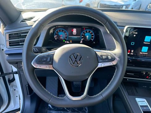 New 2026 Volkswagen Atlas Cross Sport SE image 36