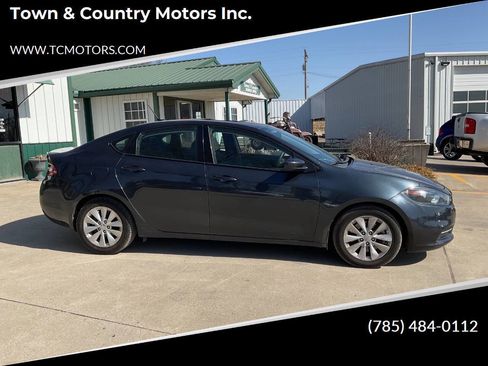 Used 2014 Dodge Dart SXT image 1