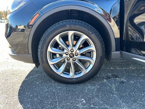 Used 2022 Lincoln Corsair AWD w/ Premium Package image 27