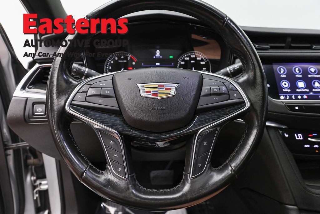 Used 2020 Cadillac XT5 Premium Luxury FWD image 10