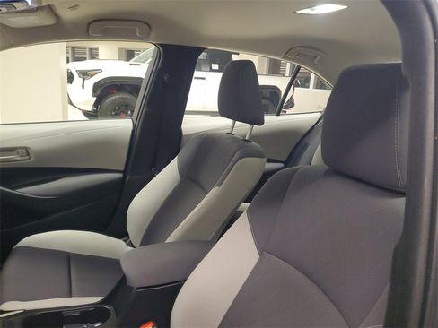 Used 2024 Toyota Corolla LE image 16