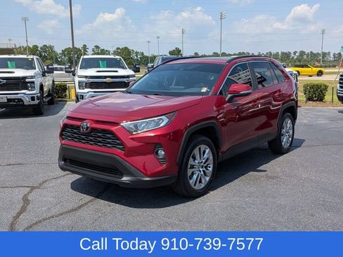 Used 2021 Toyota RAV4 XLE Premium FWD image 7