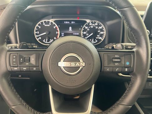 Certified 2023 Nissan Rogue SV w/ SV Premium Package AWD/4WD image 57
