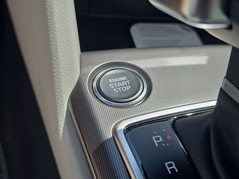 New 2026 Kia Sportage EX FWD image 28